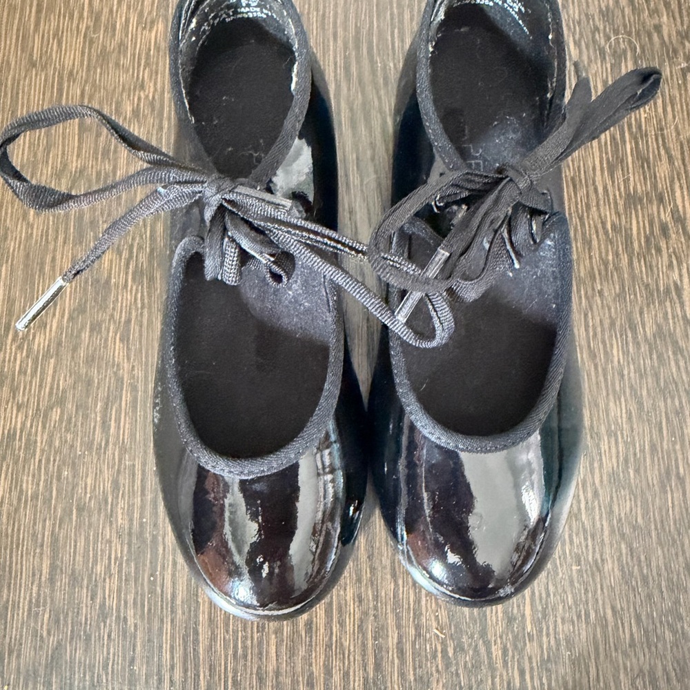 Kids Patent Mary Jane Lace-Up Tap Shoes size 11 - Black